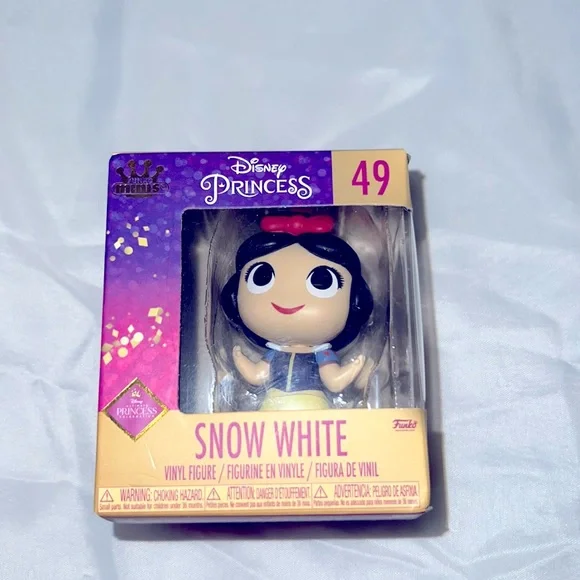 Disney princess Snow White, funko Minis! New in box! - Picture 3 of 8